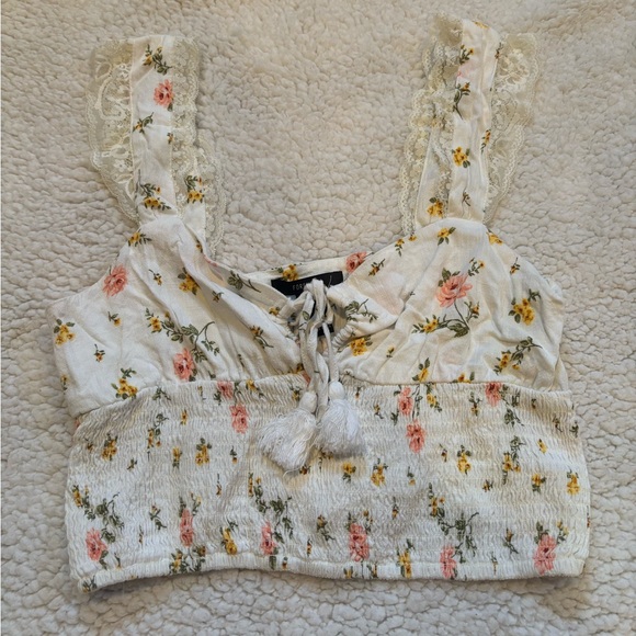 American Eagle Top - Picture 2 of 7